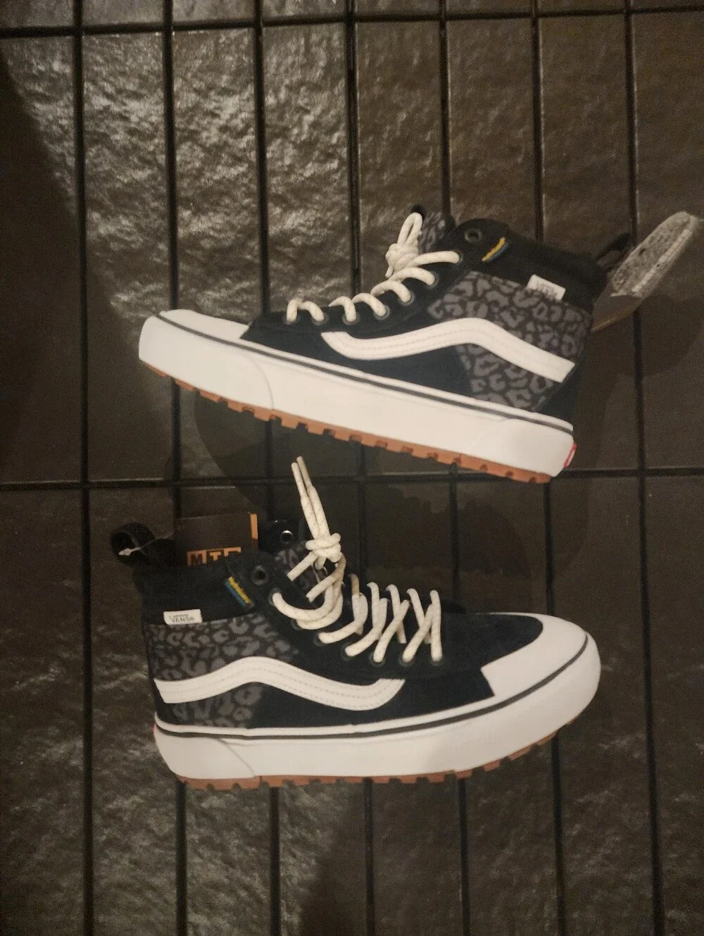Women's Vans Sk8-Hi MTE-2 Boots - Black/White 'Leopard'